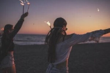 Na czym polega JOMO, czyli radość z braku?