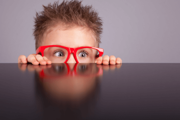 Nauka twierdzi, że dzieci dostrzegają bodźce, których nie widzą dorośli