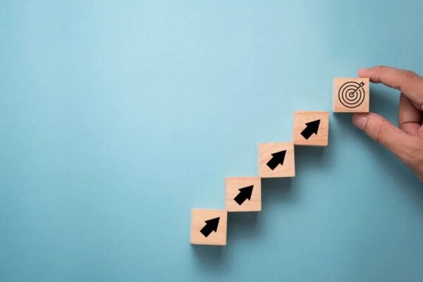 Osiąganie wytyczonych celów - 7 kroków przybliżających Cię do realizacji