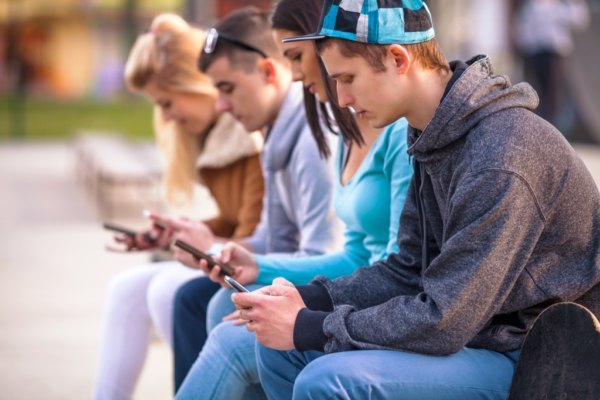Siedem wskazówek, które możesz dać nastolatkom o mediach społecznościowych