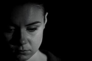 Rana upokorzenia – jak ją rozpoznać i uleczyć?