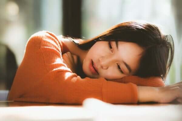 Choroba pustego serca: młodzi ludzie, którzy czują, że życie nie ma sensu