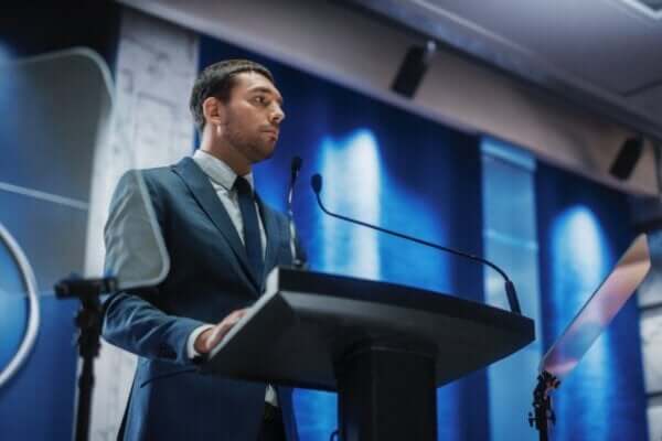 Rola emocji w polityce