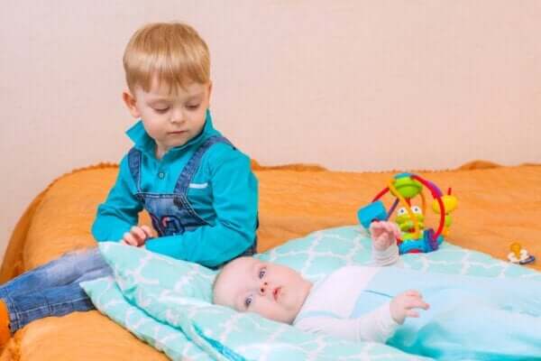 Zespół dziecka przesiedlonego - gdy pojawia się rodzeństwo