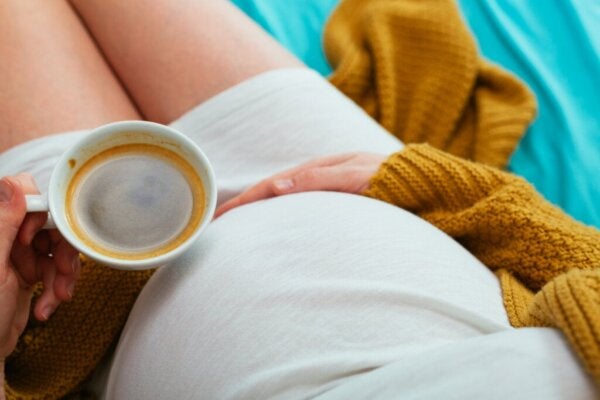 Czy spożywanie kofeiny w ciąży jest bezpieczne?