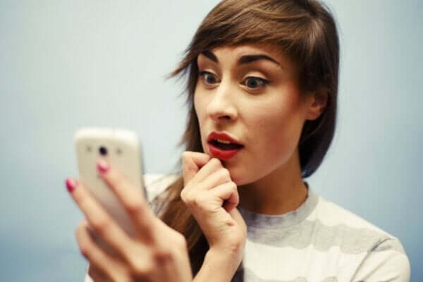 Rozprzestrzenianie się fałszywych informacji w mediach społecznościowych