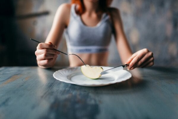 Zaburzenia odżywiania - jakie zachowania na nie wskazują