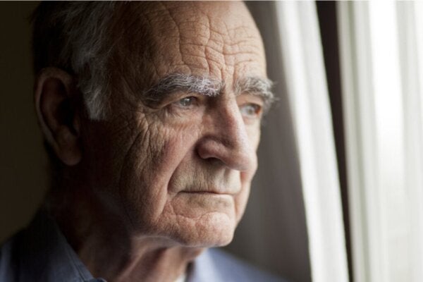 Samotność osób starszych: jak ją zauważyć?
