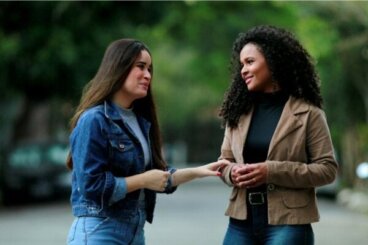 Pułapka konfluencji: skupianie się na innych i zapominanie o sobie