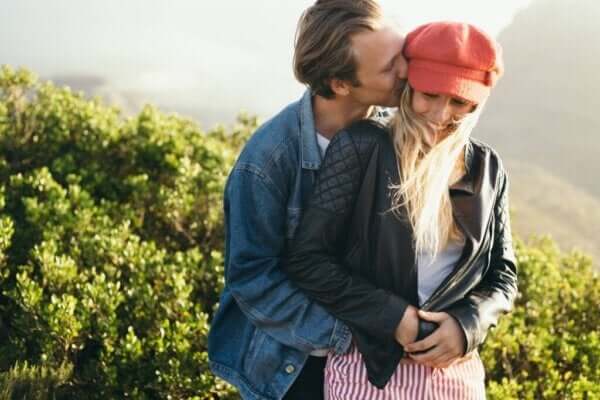 Czym jest głupia miłość według Sternberga?