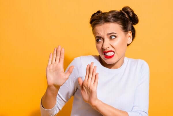 Odłączenie jako mechanizm obronny